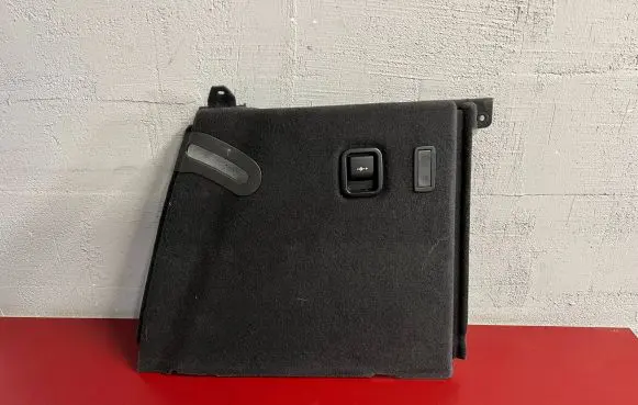 BMW X4 G02 Trunk/boot side trim panel 7481946