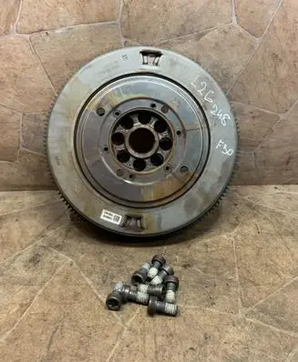 BMW 3 F30 F35 F31 Flywheel 8651926
