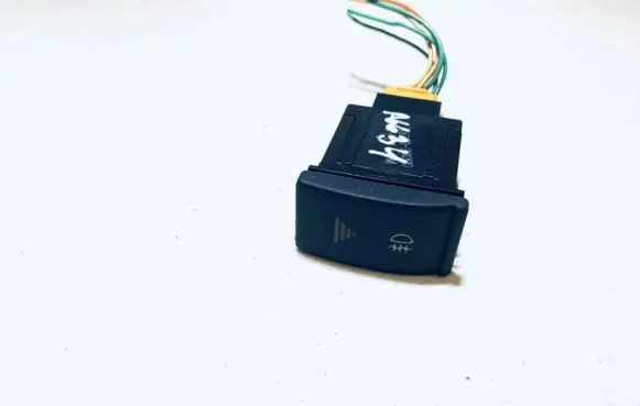 Hyundai Lantra I Hazard light switch