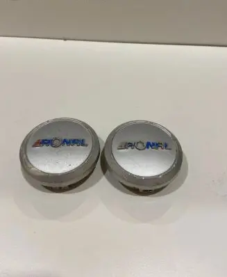 Volkswagen Golf I Original wheel cap 0352