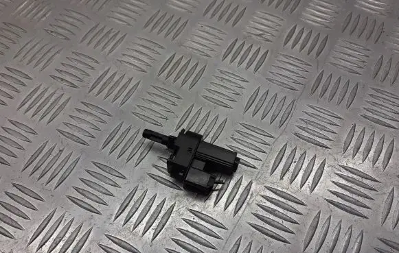 Ford Focus Clutch pedal sensor 4M5T-7C534-AA