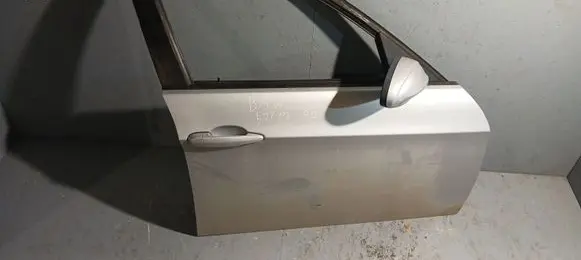 BMW 3 E90 E91 Front door 