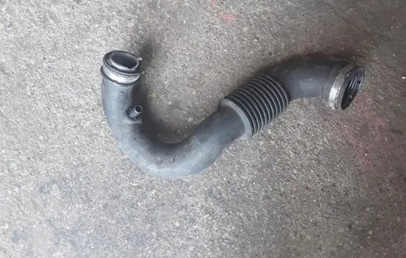 Renault Master II Intercooler hose/pipe 8200201415