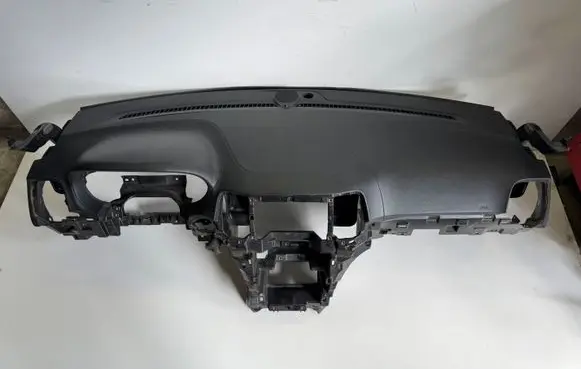 Jeep Grand Cherokee Dashboard P01343323BL 01343323BL