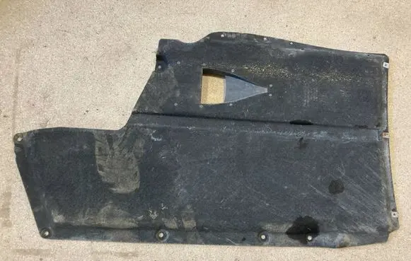 BMW M2 F87 Pickup box liner 8065934