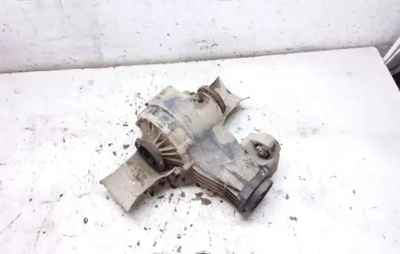 Audi A6 S6 C5 4B Rear differential 8E0501721 8D0501713