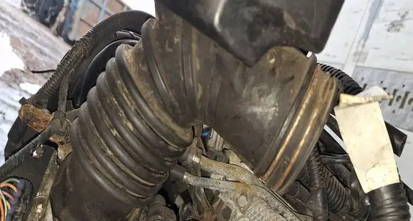 Mitsubishi Outlander Air intake hose/pipe 