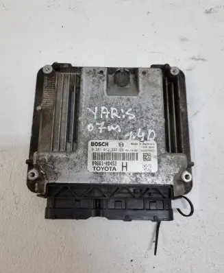 Toyota Yaris Engine control unit/module 896610D452