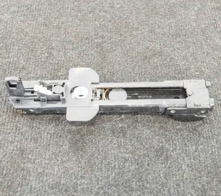 Audi A3 S3 8P Seat belt adjustment motor 8E0857833F