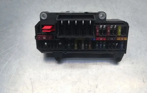 BMW 7 E65 E66 Fuse module 6900583 690058301