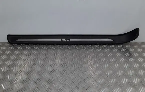 BMW 3 E92 E93 Side skirt front trim 7120763 51477120763 7178597