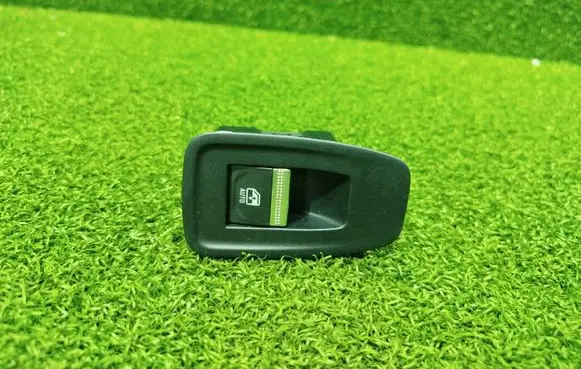 Renault Arkana Electric window control switch 254019868R