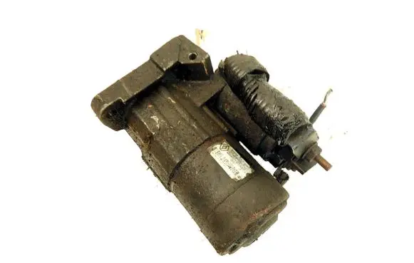 Nissan Almera Tino Starter motor 8200227092