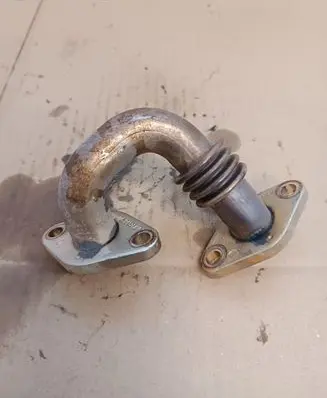 Dodge Caliber EGR valve line/pipe/hose 03G131521AM