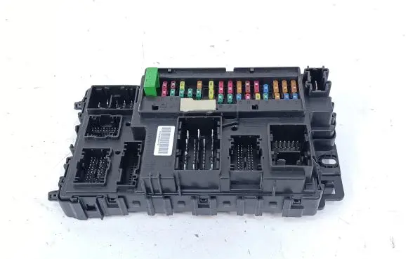 Ford Fusion II Fuse module DG9T15604DL DG9T14B476B