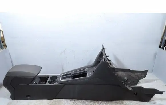 Seat Leon (5F) Center console 