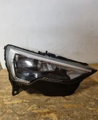 Audi Q3 F3 Headlights/headlamps set 