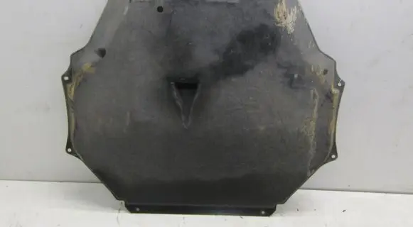 Mitsubishi Outlander Engine splash shield/under tray 3566