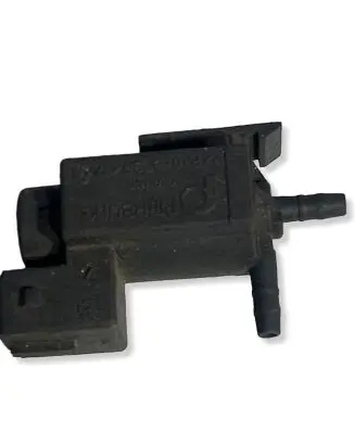 BMW 7 E65 E66 Turbo solenoid valve 72234100