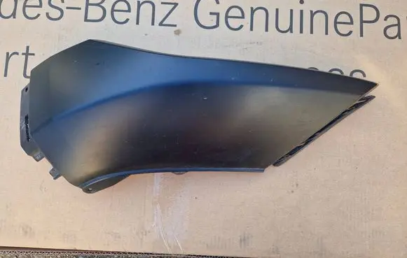 Front bumper lip