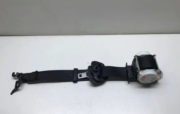 BMW 1 E81 E87 Front seatbelt 33059849C