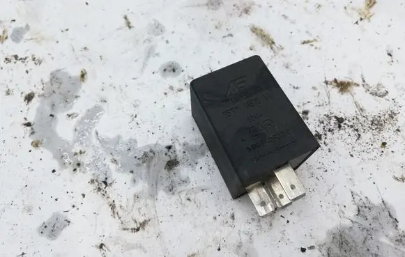 Seat Alhambra (Mk1) Other relay 7M0963141