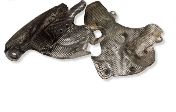 Volvo V70 Heat shield in engine bay 31411180 31411165
