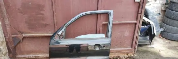 Ford Maverick Front door