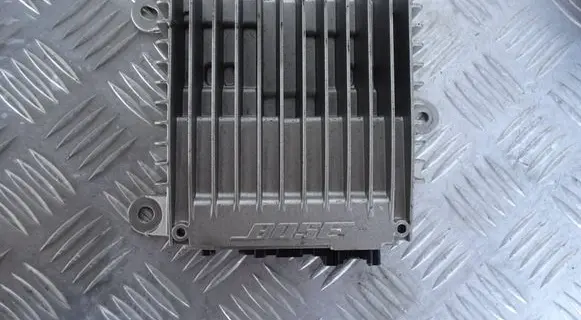 Nissan Leaf II (ZE1) Sound amplifier 280615SA2A