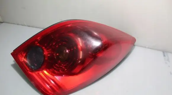 Nissan Primera Rear/tail lights