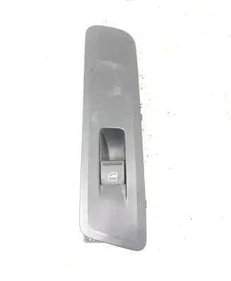 Volkswagen Tiguan Electric window control switch