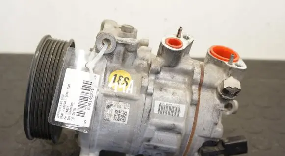 Volkswagen Golf VII Air conditioning (A/C) compressor (pump) 5Q0816803