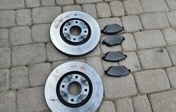Opel Mokka B Front brake disc 5O5P5L5E5X551038
