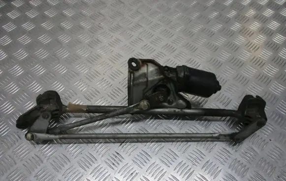 Chrysler Neon II Front wiper linkage 