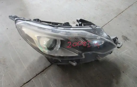 Peugeot 2008 I Headlight/headlamp 9815120180 90093408