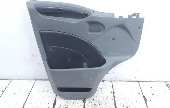 Iveco Daily 4th gen Front door card panel trim E354001008