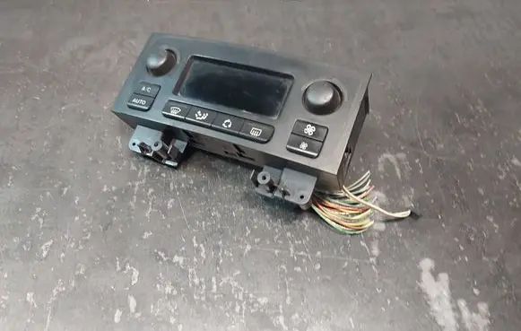 Peugeot 307 Climate control/heater control trim 9646627977 281160303