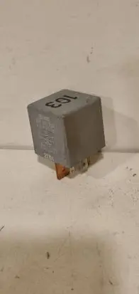 Volkswagen Transporter - Caravelle T4 Other relay 357911253 50237003