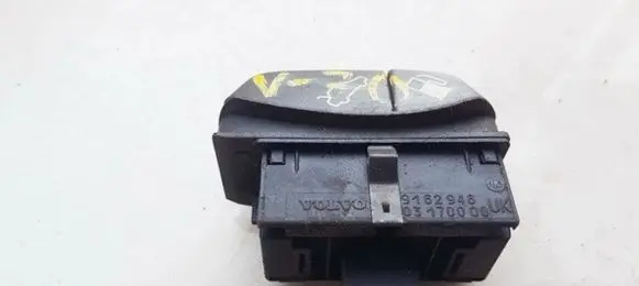 Volvo S70 V70 V70 XC Tailgate opening switch 9162946 03170000