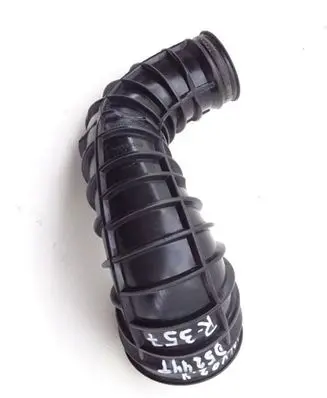 Volvo S60 Air intake duct part