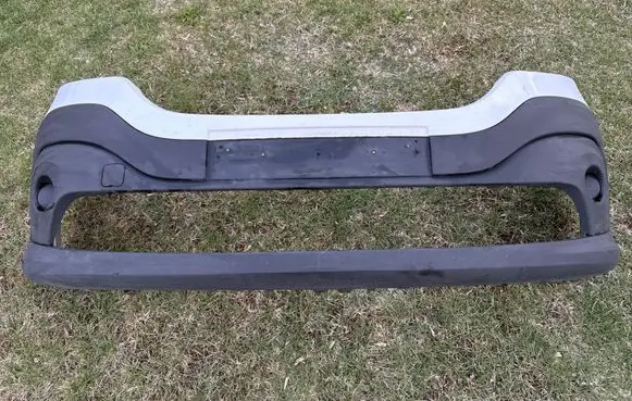 Renault Trafic III (X82) Front bumper 620223380R