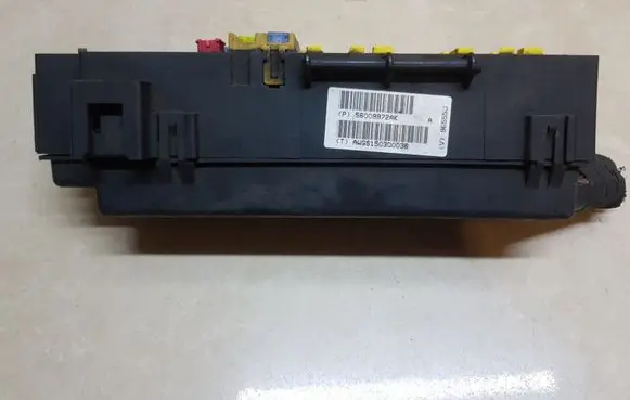 Jeep Cherokee Fuse module P56009972AK