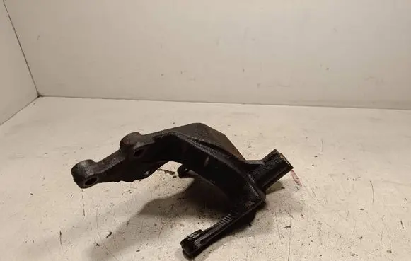 Mitsubishi L200 Gearbox mounting bracket 2e24a3
