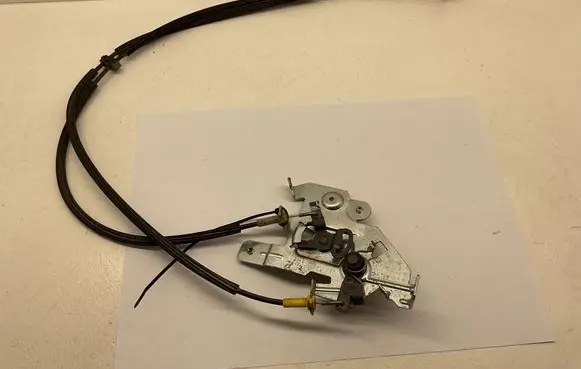 Volkswagen Transporter - Caravelle T5 Sliding door lock A119800200X 93862244 8200904015