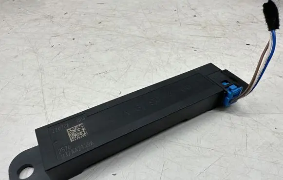 Interior comfort aerial antenna