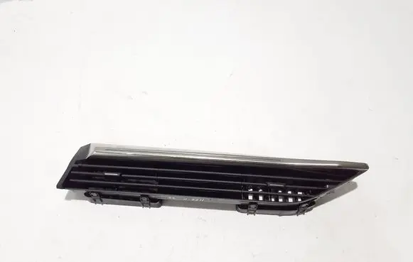 Renault Megane E-Tech Dashboard side air vent grill/cover trim 687606935R