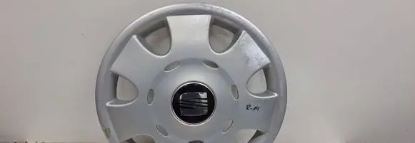 Seat Ibiza III (6L) R14 wheel hub/cap/trim 6L0601147C