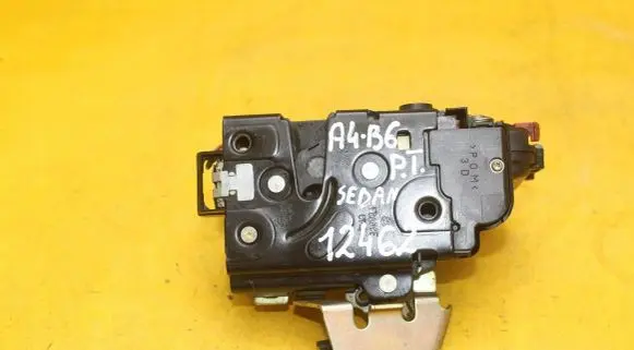 Audi A4 S4 B6 8E 8H Rear door lock 4B0839016D