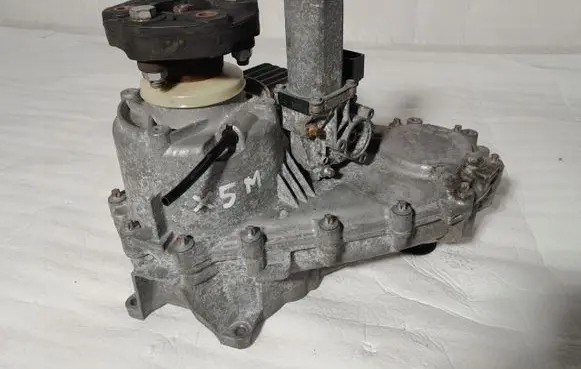 BMW X5 E70 Gearbox transfer box case 7599887
