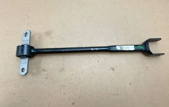 Leapmotor B10 Rear upper control arm/wishbone 3911130AG01